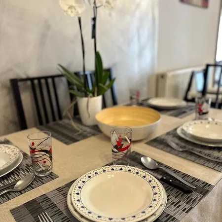 Alexandros Family Apartamento *