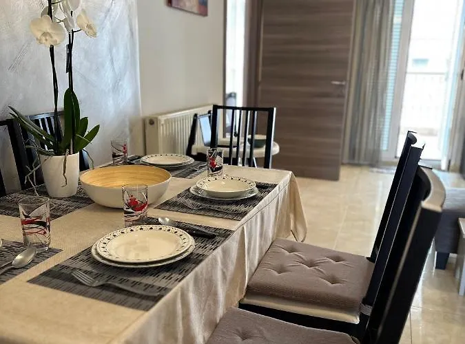 Alexandros Family Appartamento *